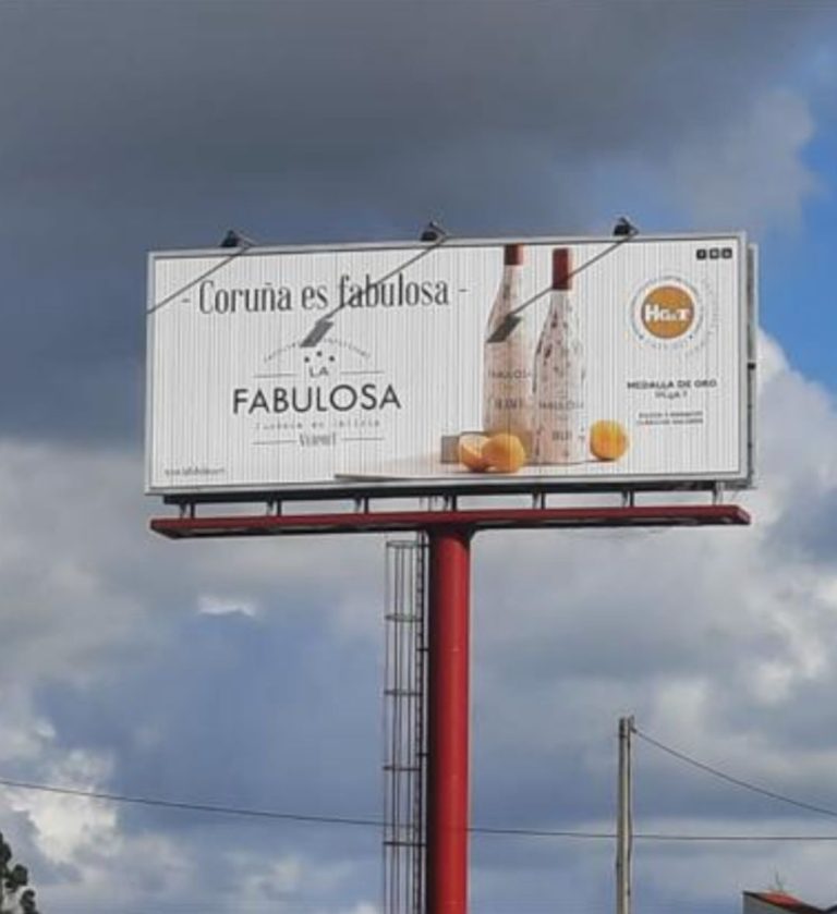 Valla publicitaria en altura